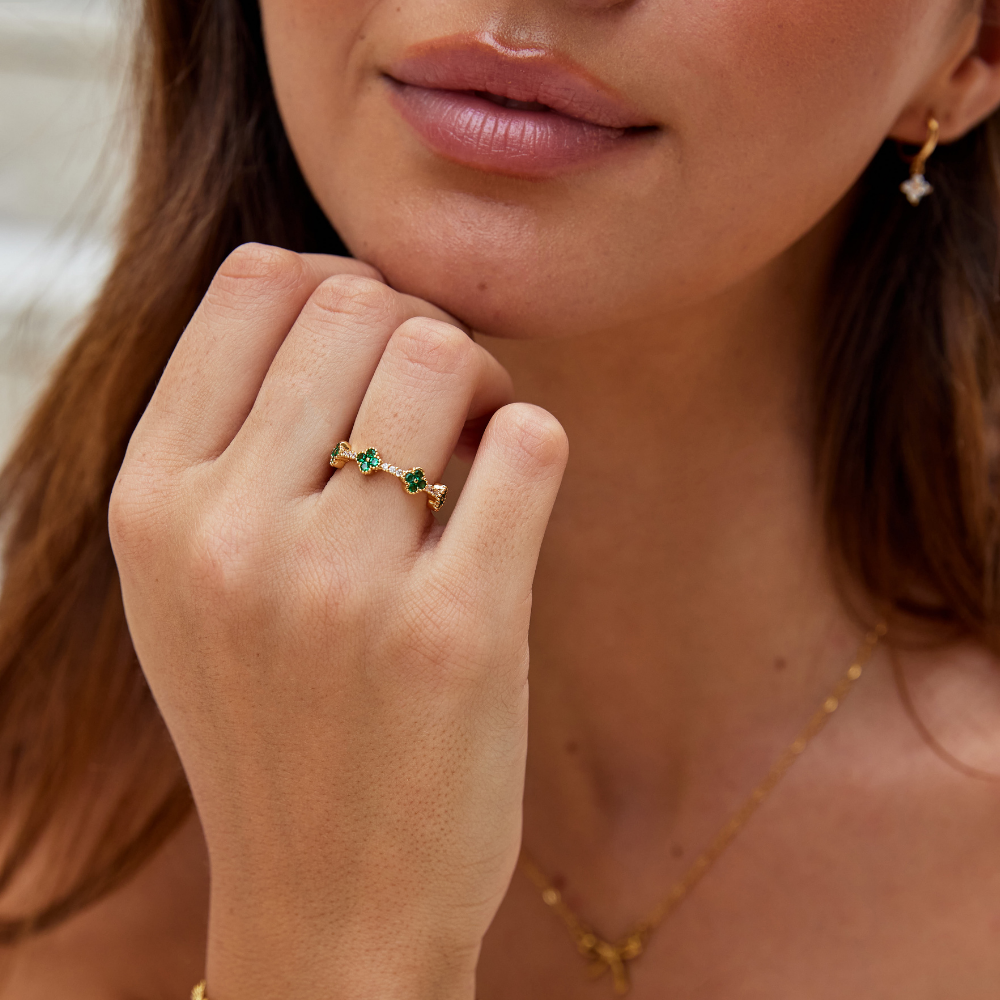 April - Clover Crystal Ring