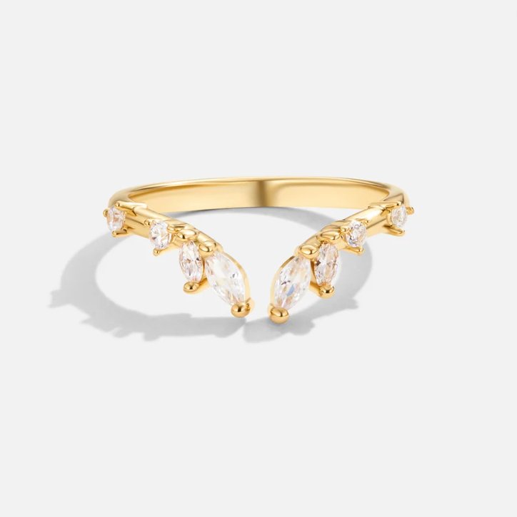 Ainara - Gold Crystal Wine Ring