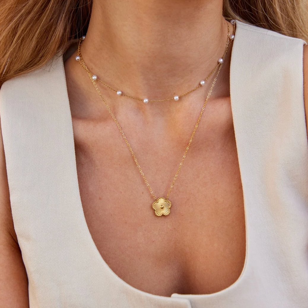Golden Pearl Necklace Reine