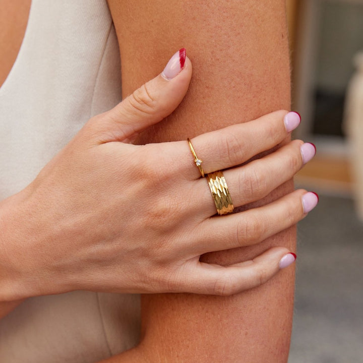 Jimena - Heart Shaped Crystal Ring